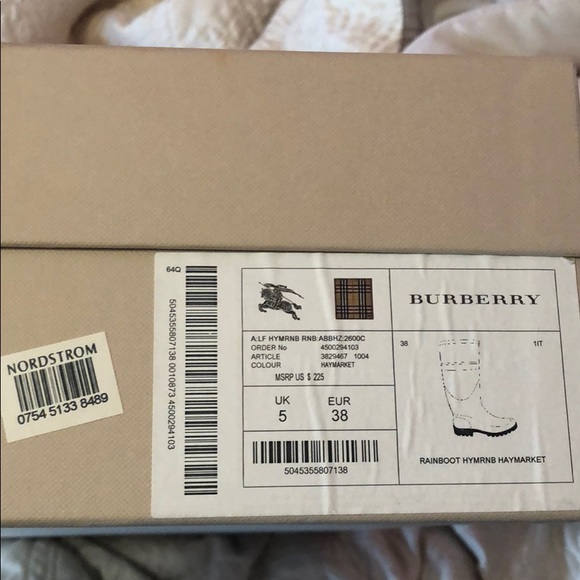 Burberry Rainboots - Picture 3 of 3